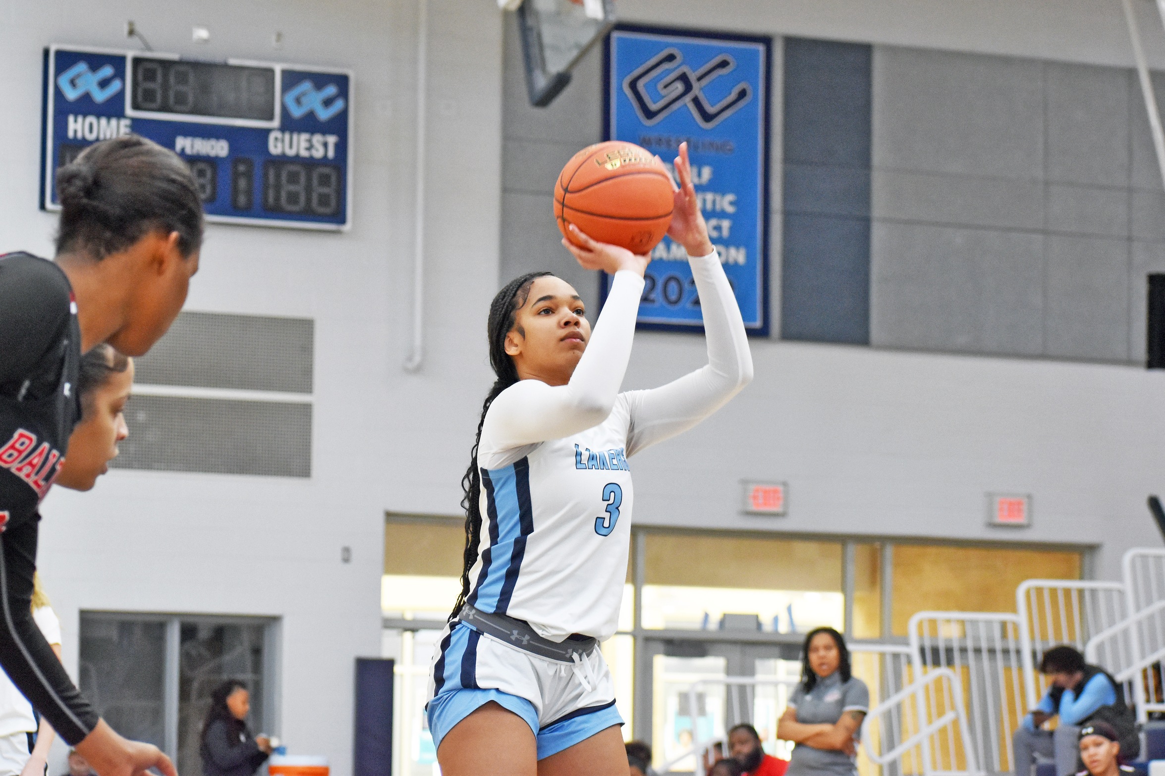 Lady Lakers dominate second half in BCCC game